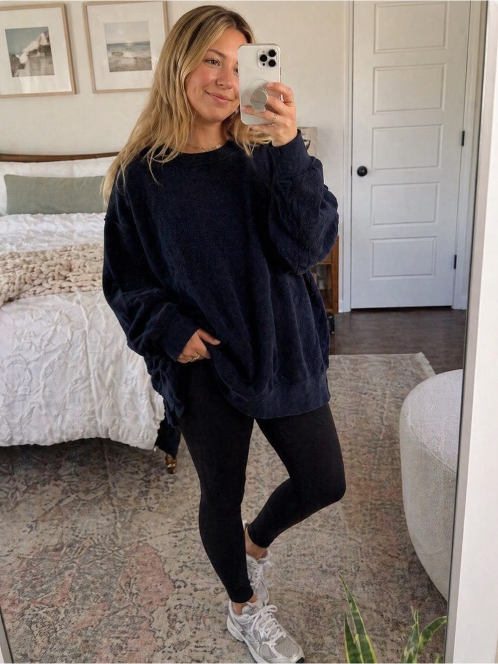 Aerie The Chill Cozy Crew Sweatshirt Navy XL Oversized Soft Fuzzy Pullover